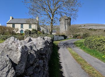ireland/the-burren/attraction/newtown-castle