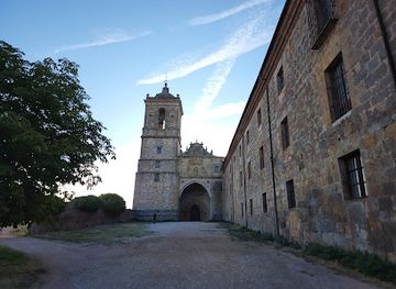spain/navarre/attraction/monastery-of-santa-maria-de-irache