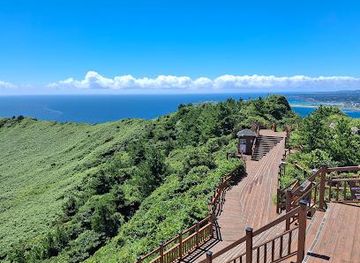 south-korea/jeju-city/attraction/seongsan-ilchulbong