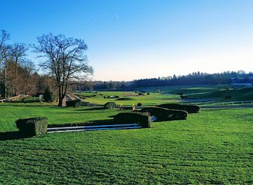 france/limousin/attraction/chateau-de-pompadour