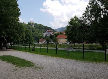 slovenia/celje/attraction/mam-klopca-za-dojenje-celje