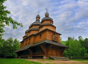 ukraine/kyiv/attraction/mamayeva-sloboda