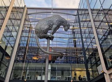united-kingdom/aberdeenshire/attraction/marischal-square