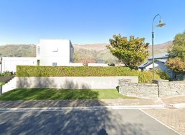 new-zealand/wanaka/attraction/reserve-walkway