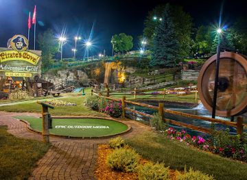 wisconsin/southern-wisconsin/attraction/pirate-s-cove-adventure-golf