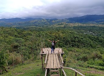 philippines/central-luzon/attraction/biak-na-bato-national-park-entrance