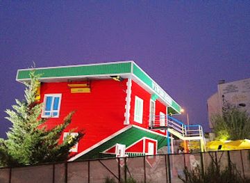 turkiye/antalya/attraction/upside-down-house