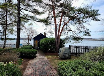 massachusetts/salem/attraction/nathaniel-hawthorne-s-birthplace