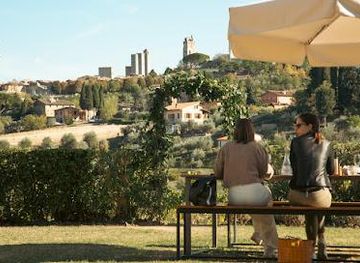italy/san-gimignano/attraction/podere-la-marronaia-biodynamic-winery-farm