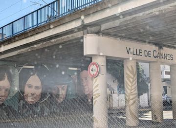 france/cannes/attraction/les-murs-peints-la-lecon-de-piano