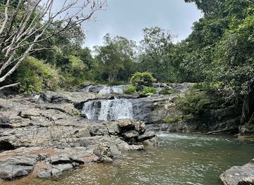new-caledonia/mare/attraction/petite-cascade-de-farino