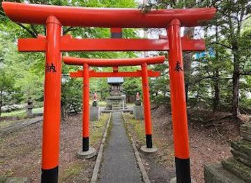 japan/hokkaido/attraction/furano-shrine