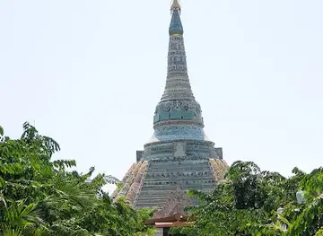 Kyauksein Pagoda (Jade Pagoda)