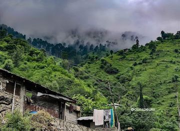 pakistan/kaghan-valley/attraction/basoot-village-tranna