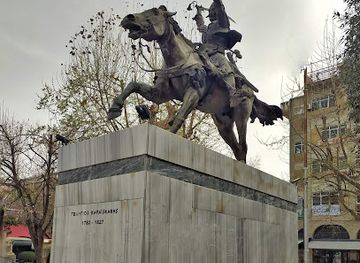 greece/thessaly/attraction/the-central-square-of-karditsa