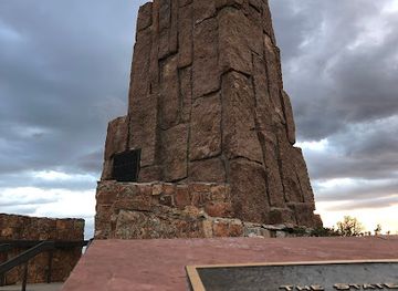 wyoming/laramie-plains/attraction/henry-joy-monument