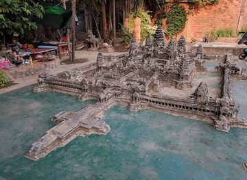 cambodia/siem-reap/old-market-area/attraction/miniature-replicas-of-angkor-s-temples