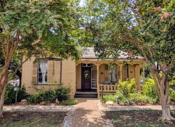 texas/austin/attraction/brush-square-o-henry-museum