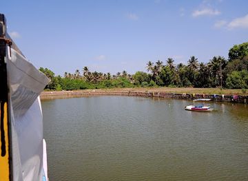 india/goa-beaches/attraction/gonsua-lake