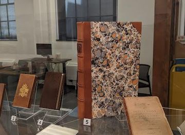 illinois/champaign/attraction/rare-book-and-manuscript-library