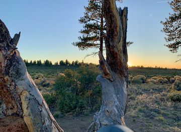 oregon/smith-rock-state-park/attraction/boyd-cave