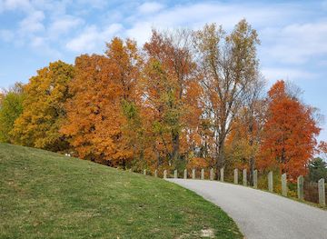 indiana/the-dunes/attraction/haven-hollow-park