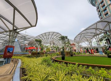 singapore/sentosa/attraction/festive-walk