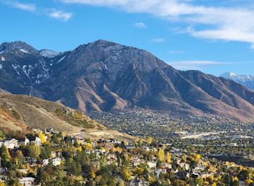 utah/snowbird-ski-resort/attraction/h-rock-open-space