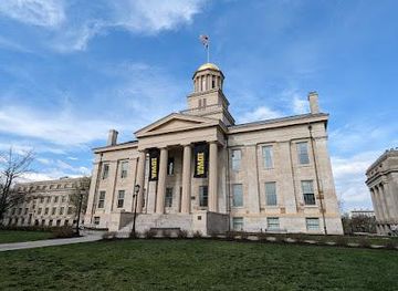 iowa/cedar-rapids/attraction/old-capitol-museum
