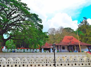 sri-lanka/kandy-district/attraction/sri-vishnu-devala