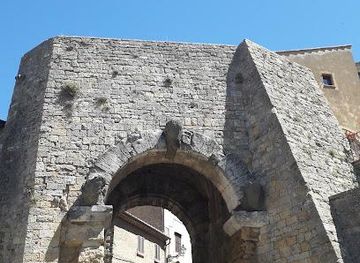 italy/san-gimignano/attraction/la-panchina-al-sole