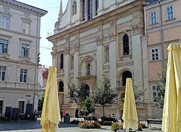 ukraine/lviv-region/attraction/jesuit-church-dungeon