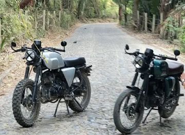 mexico/sayulita/attraction/sayulita-hiking-guide-and-rentals