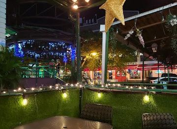 puerto-rico/bayamon/attraction/la-placita-de-santurce