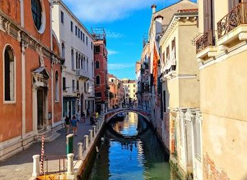 italy/venice-lido/attraction/ponte-del-volto