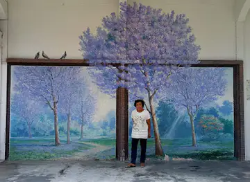 Si Trang Street Art