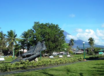 philippines/legazpi/attraction/kalayaan-park