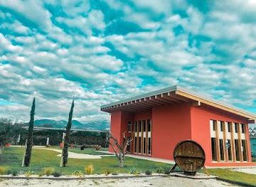 italy/verona/attraction/podere-dei-folli-vini-rose-in-valtenesi-sul-lago-di-garda