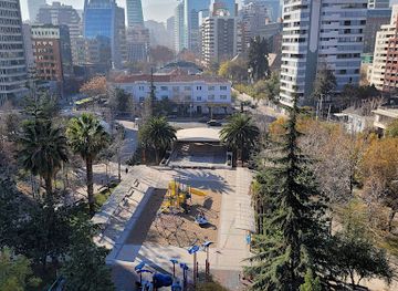 chile/metropolitan-region-of-santiago/attraction/peru-park