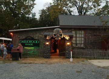 virginia/shenandoah-national-park/attraction/darkwood-manor