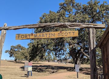 texas/enchanted-rock-state-natural-area/attraction/historic-fort-martin-scott