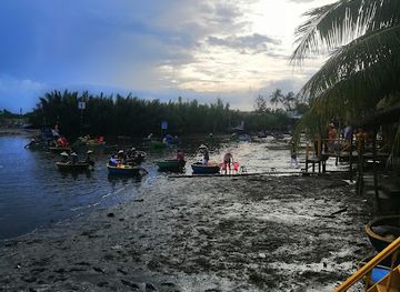 vietnam/hoi-an-ancient-town/attraction/ninh-le