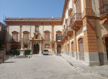 italy/palermo/attraction/palazzo-valguarnera-gangi