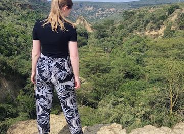 kenya/mount-longonot/attraction/first-valley-viewpoint