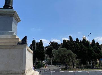 israel/haifa/bat-galim/attraction/monumento-virgen-del-carmen