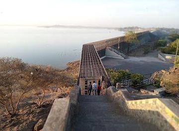 india/rajkot/attraction/aji-park