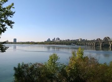 ukraine/dnieper-ukraine/attraction/merefa-kherson-bridge
