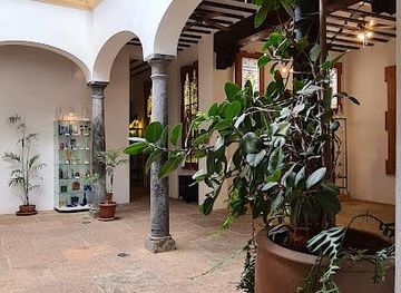 spain/malaga/attraction/malaga-glass-and-crystal-museum