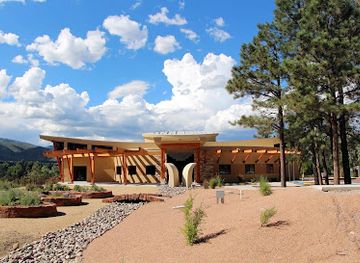 new-mexico/jemez-mountains/attraction/los-alamos-nature-center-operated-by-peec
