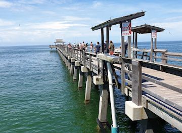 florida/naples-beach/attraction/naples-pier